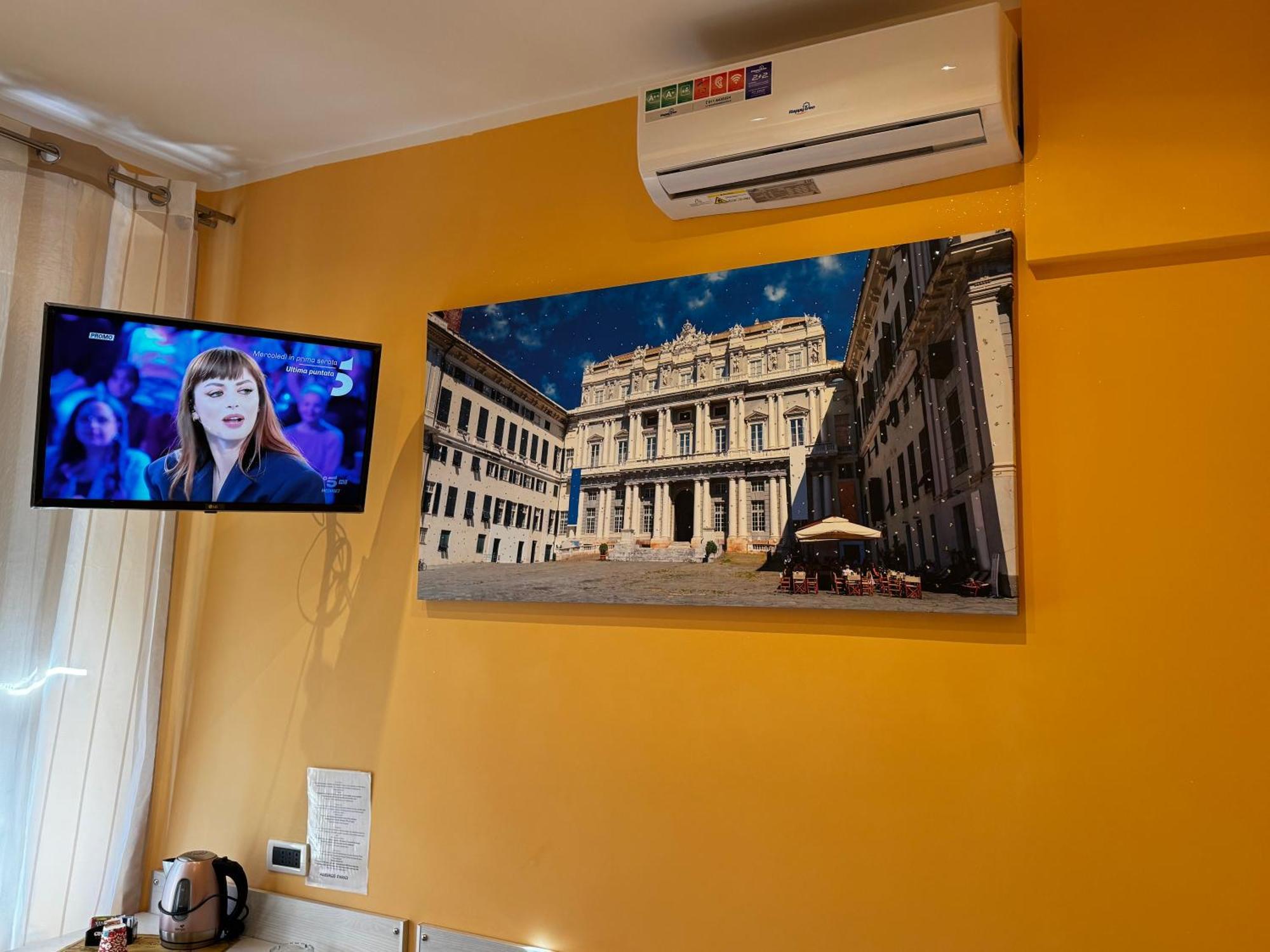 Albergo Parigi Gênes Extérieur photo