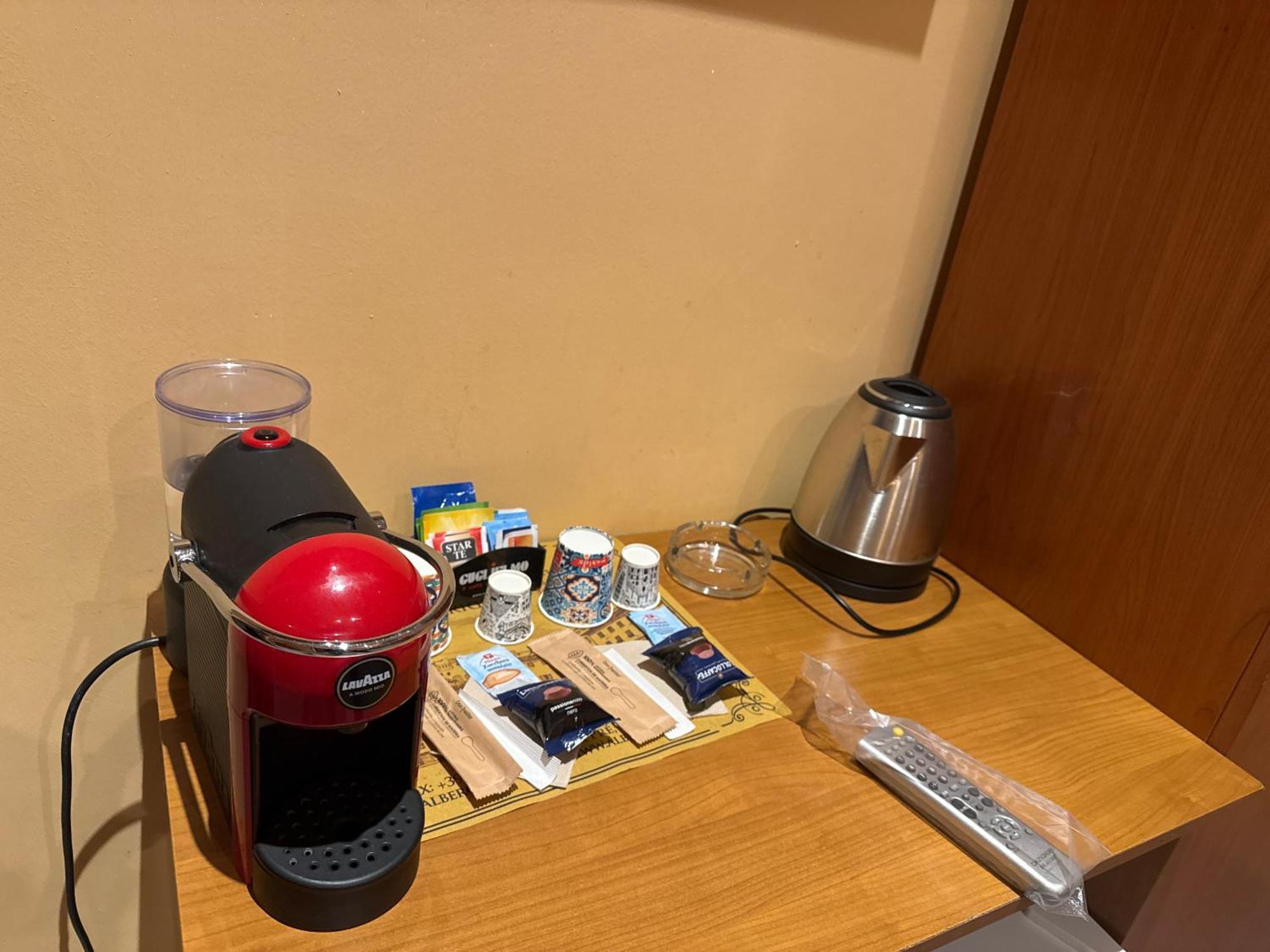 Albergo Parigi Gênes Extérieur photo